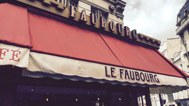 Le Faubourg Café à Paris