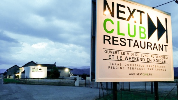 Next Club Restaurant à Bévenais