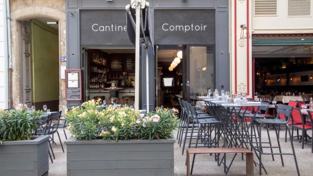 NOSCH Cantine & Comptoir à Lyon