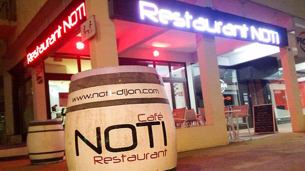 Restaurant Noti à Dijon