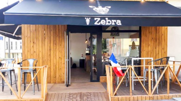 Zebra Rue de Paris à Maisons-Laffitte